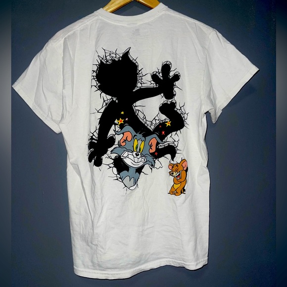 Tom and Jerry white tshirt - Picture 2 of 3